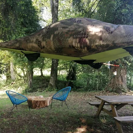 Πανσιόν Monchateau Etoile, Insolite Avec Merlas
