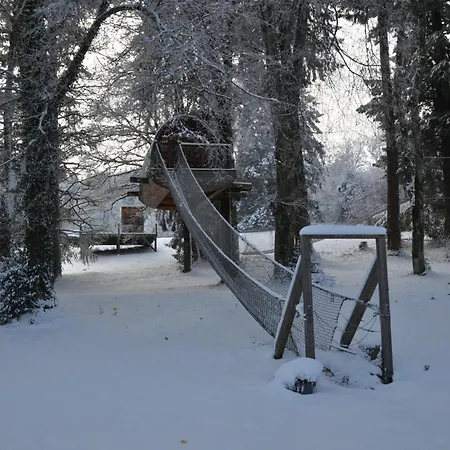 Monchateau Etoile, Insolite Avec 招待所 Merlas
